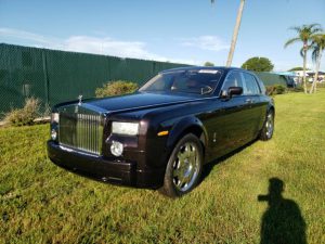 2006 Rolls-Royce Phantom, side view