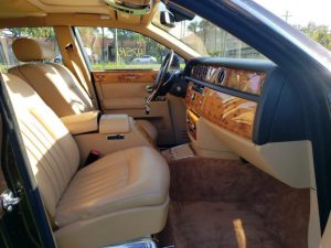 2006 Rolls-Royce Phantom, front interior