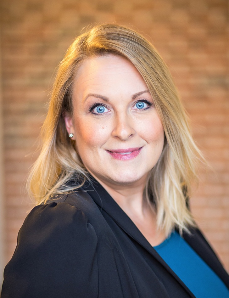 Jennifer Morrison, Director of Vehicle Safety Strategy at Mazda North American Operations head shot 